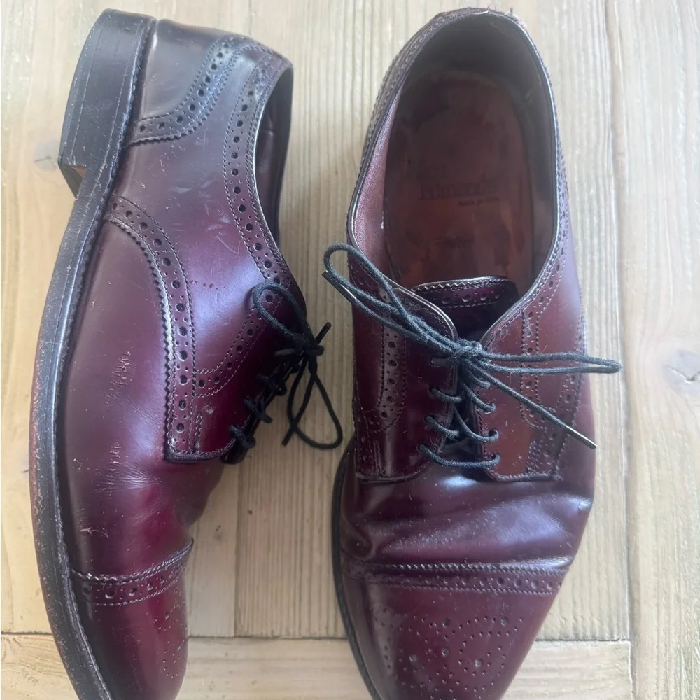 Allen Edmonds Men's Burgundy Leather Dress Shoes 8 1/2 E - Picture 2 of 4